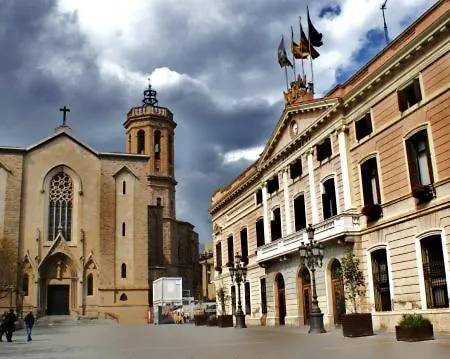 Entire New 20' From Barcelona *